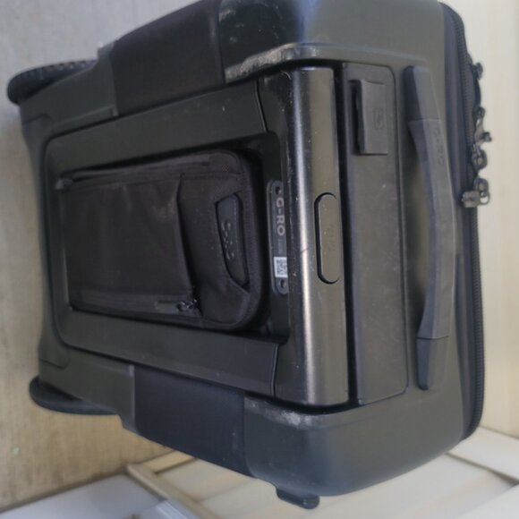 G-RO Smart Carry-On Bag 22" 2-Wheel Luggage + Battery Pack ALL BACK - Picture 16 of 16